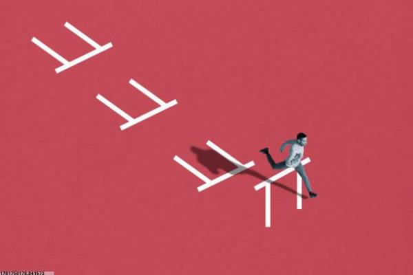 如何通过体育培训培养孩子的自信心？(图1)